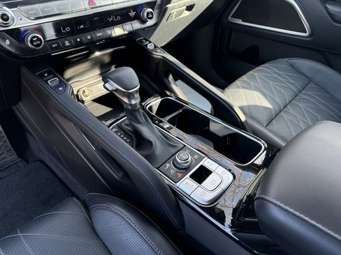 Used 2024 Kia Telluride SX Prestige X-Line image 13