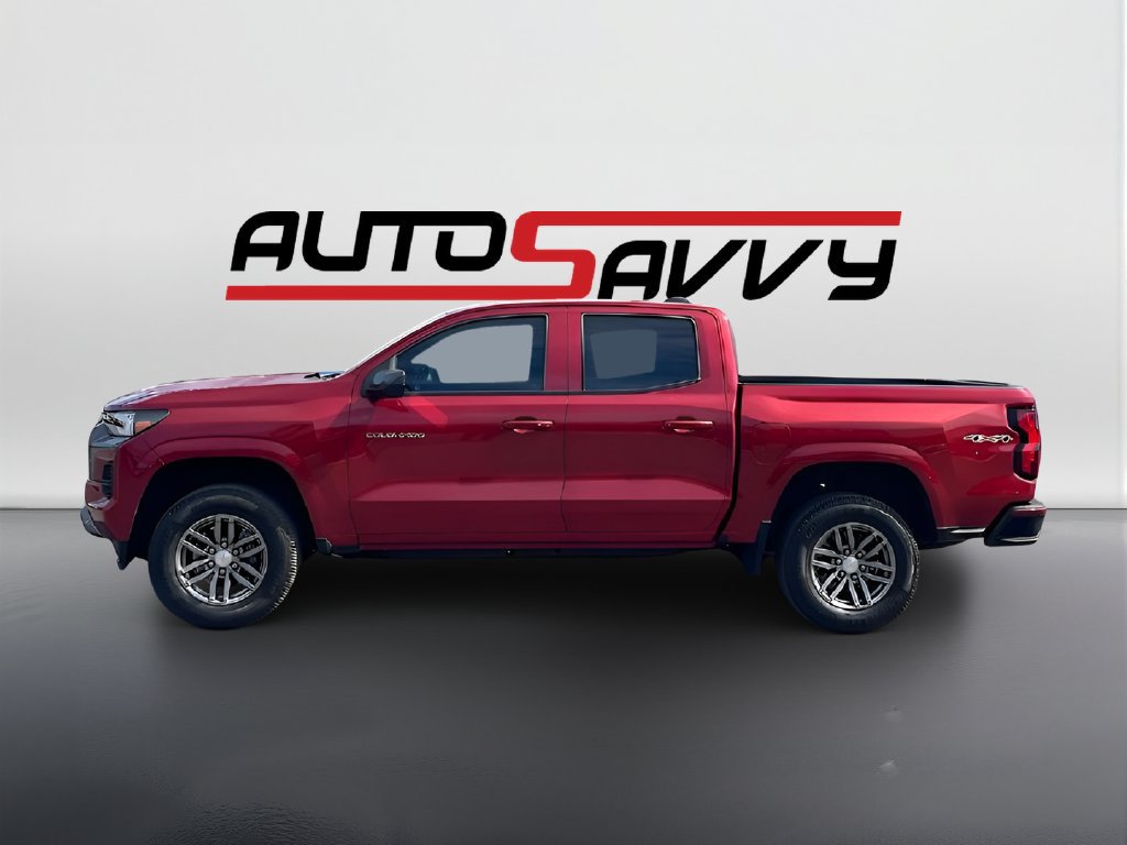 Used 2025 Chevrolet Colorado LT AWD/4WD image 4