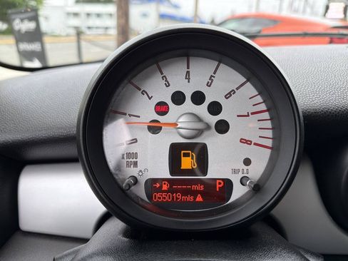 Used 2013 MINI Cooper Clubman FWD image 27