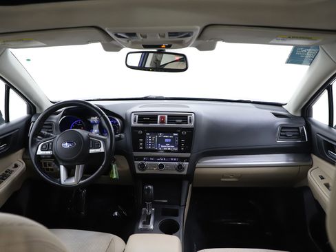 Used 2015 Subaru Outback 2.5i Premium image 13