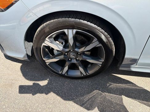 Used 2025 Honda Civic Sport Touring image 15