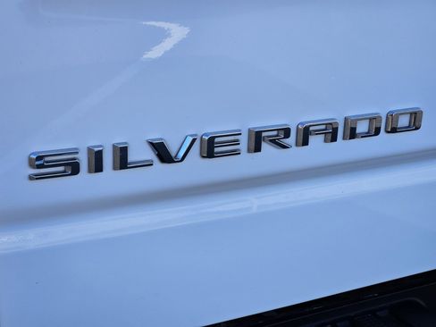 Used 2024 Chevrolet Silverado 1500 LT w/ Protection Package image 15