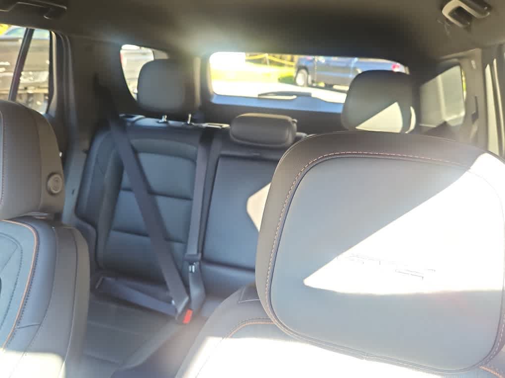 New 2027 GMC Terrain AT4 AWD/4WD image 17