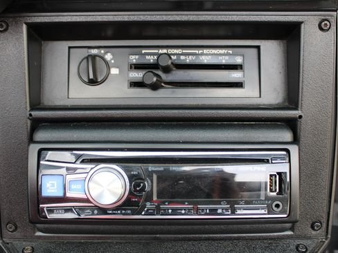 Used 1989 Chevrolet Camaro RS RWD image 18