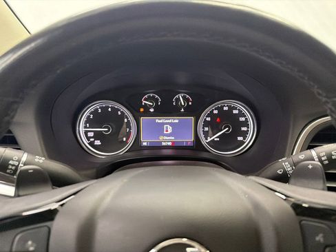 Used 2022 Buick Enclave Essence w/ Experience Buick Package FWD image 28