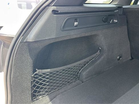 Used 2022 Mercedes-Benz GLC 300 image 37
