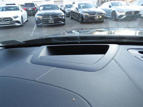 Used 2020 Volvo S60 T6 Inscription w/ Protection Package Premier image 11