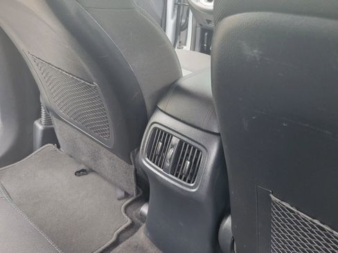 Used 2014 Kia Sportage LX image 18