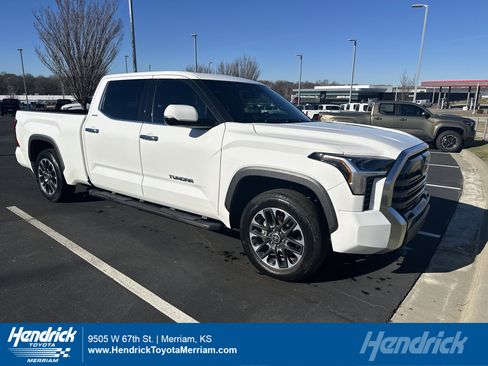 Used 2023 Toyota Tundra Limited image 1