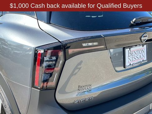 New 2026 Nissan Kicks SR image 14