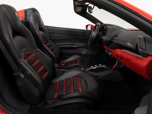 Used 2018 Ferrari 488 Spider RWD image 40