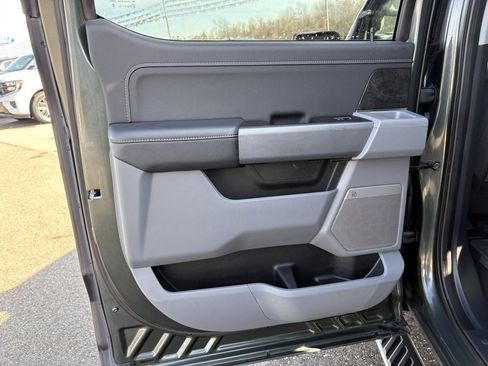 Used 2021 Ford F150 XLT w/ Equipment Group 302A High image 17