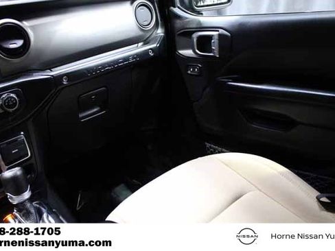 Used 2020 Jeep Wrangler Unlimited Sport S image 9