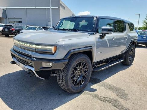 New 2025 GMC Hummer EV 2X image 8