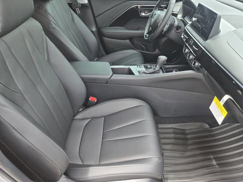 Certified 2025 Acura ADX AWD image 7