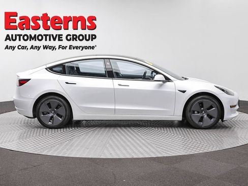 Used 2023 Tesla Model 3 Standard Range RWD image 4