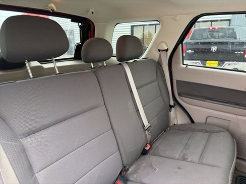 Used 2009 Ford Escape XLT image 10
