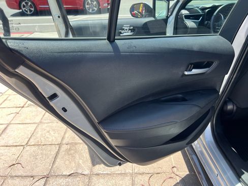 Used 2020 Toyota Corolla SE FWD image 24