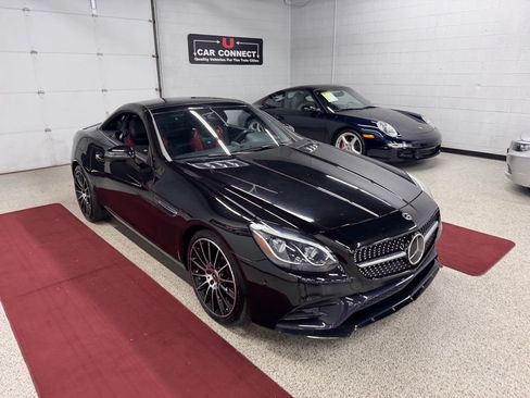 Used 2018 Mercedes-Benz SLC 300 image 45