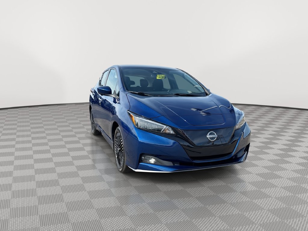 Certified 2024 Nissan Leaf SV Plus FWD image 4