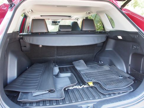 Used 2022 Toyota RAV4 Adventure w/ Convenience Package AWD/4WD image 14