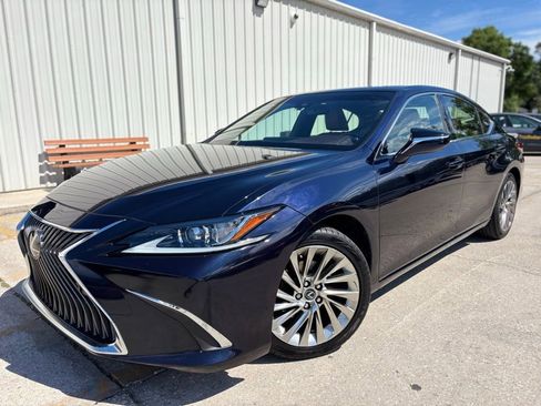 Used 2019 Lexus ES 350 Luxury w/ Accessory Package 2 FWD image 1
