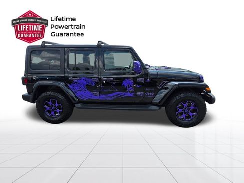 Used 2021 Jeep Wrangler Unlimited Sahara w/ Uconnect 4C Nav & Sound Group AWD/4WD image 6