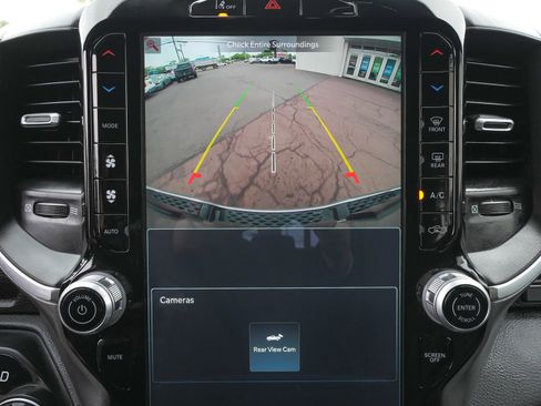 Used 2025 RAM 1500 Big Horn AWD/4WD image 27
