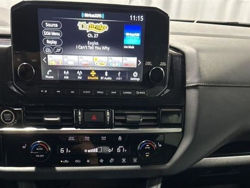 Used 2024 Nissan Pathfinder SL w/ Cargo Package image 28