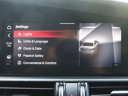 Used 2022 Alfa Romeo Giulia Veloce RWD image 39