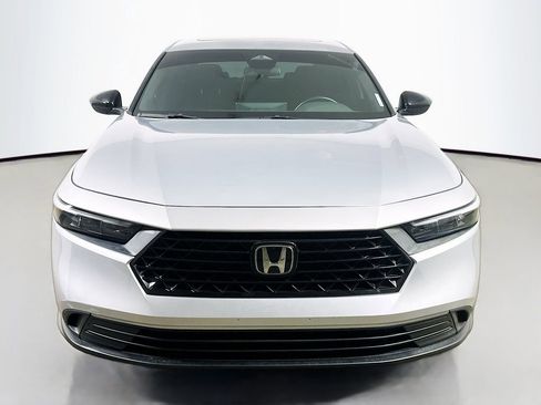 Used 2024 Honda Accord Sport image 2