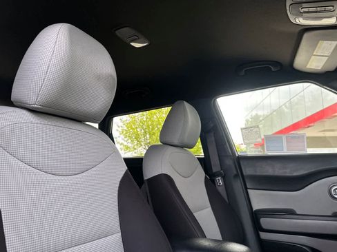 Used 2015 Kia Soul FWD image 17