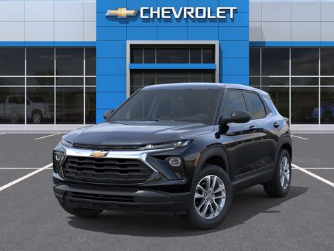 New 2026 Chevrolet TrailBlazer LS w/ LS Convenience Package AWD/4WD image 17