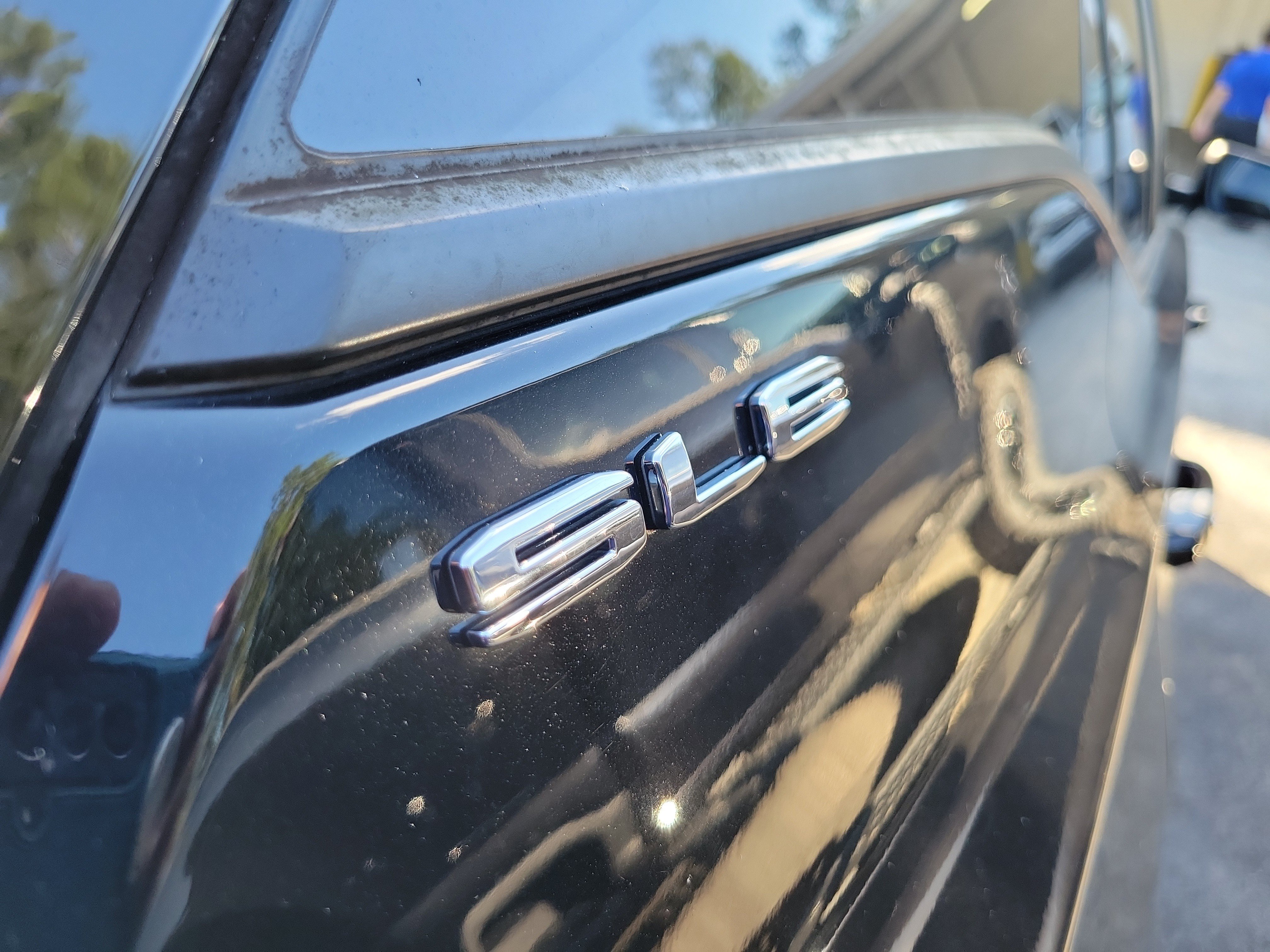 Used 2024 GMC Terrain SLE w/ Driver Convenience Package AWD/4WD image 9