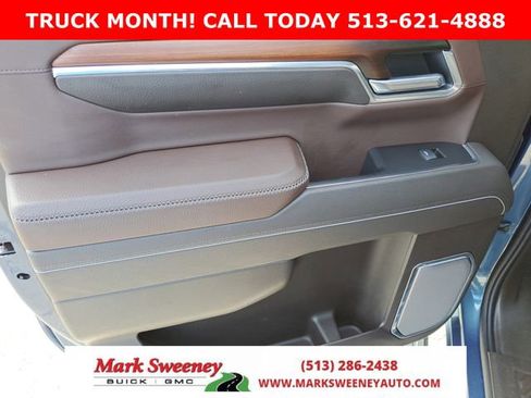 Used 2025 GMC Sierra 1500 Denali w/ Denali Reserve Package AWD/4WD image 10