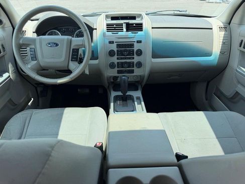 Used 2012 Ford Escape XLT FWD image 11