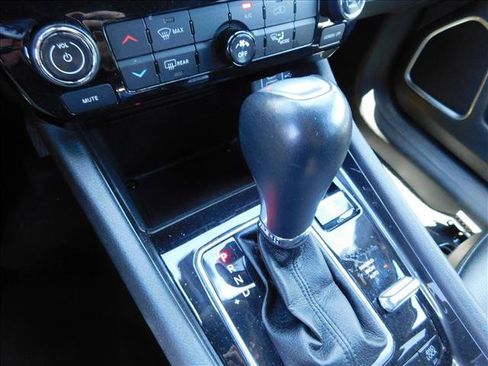 Used 2024 Jeep Compass Latitude AWD/4WD image 10