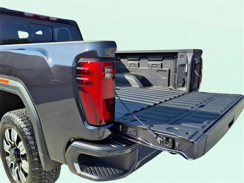 New 2025 GMC Sierra 2500 Denali w/ Denali Reserve Package image 26