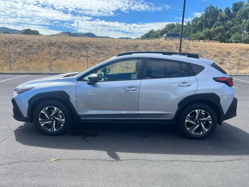 Used 2024 Subaru Crosstrek 2.0i Premium AWD/4WD image 7