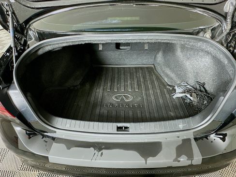 Used 2019 INFINITI Q50 Luxe w/ Cargo Package (L96) RWD image 28