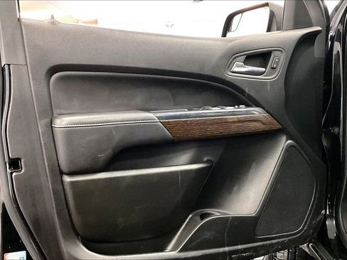 Used 2018 GMC Canyon Denali image 22