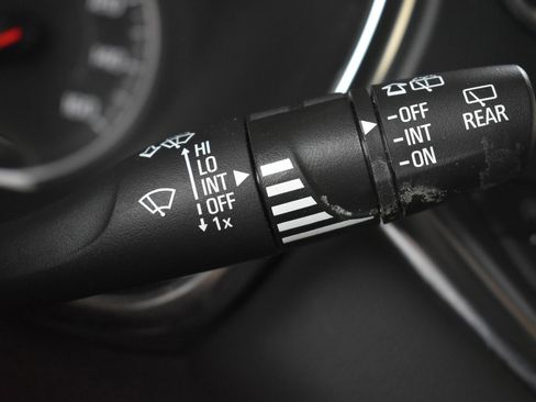 Used 2024 Chevrolet Blazer LT w/ Midnight/Sport Edition FWD image 24