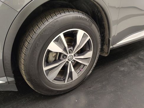 Used 2019 Nissan Murano S FWD image 31