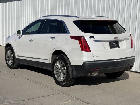 Certified 2017 Cadillac XT5 Luxury w/ Driver Awareness Package image 7