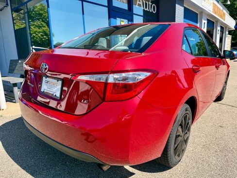Used 2016 Toyota Corolla LE FWD image 9