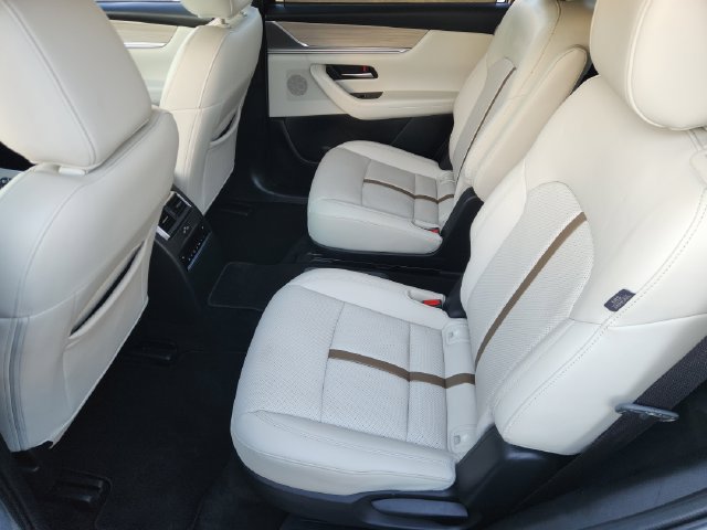 Used 2024 MAZDA CX-90 3.3 Turbo w/ Premium Plus Pkg AWD/4WD image 23