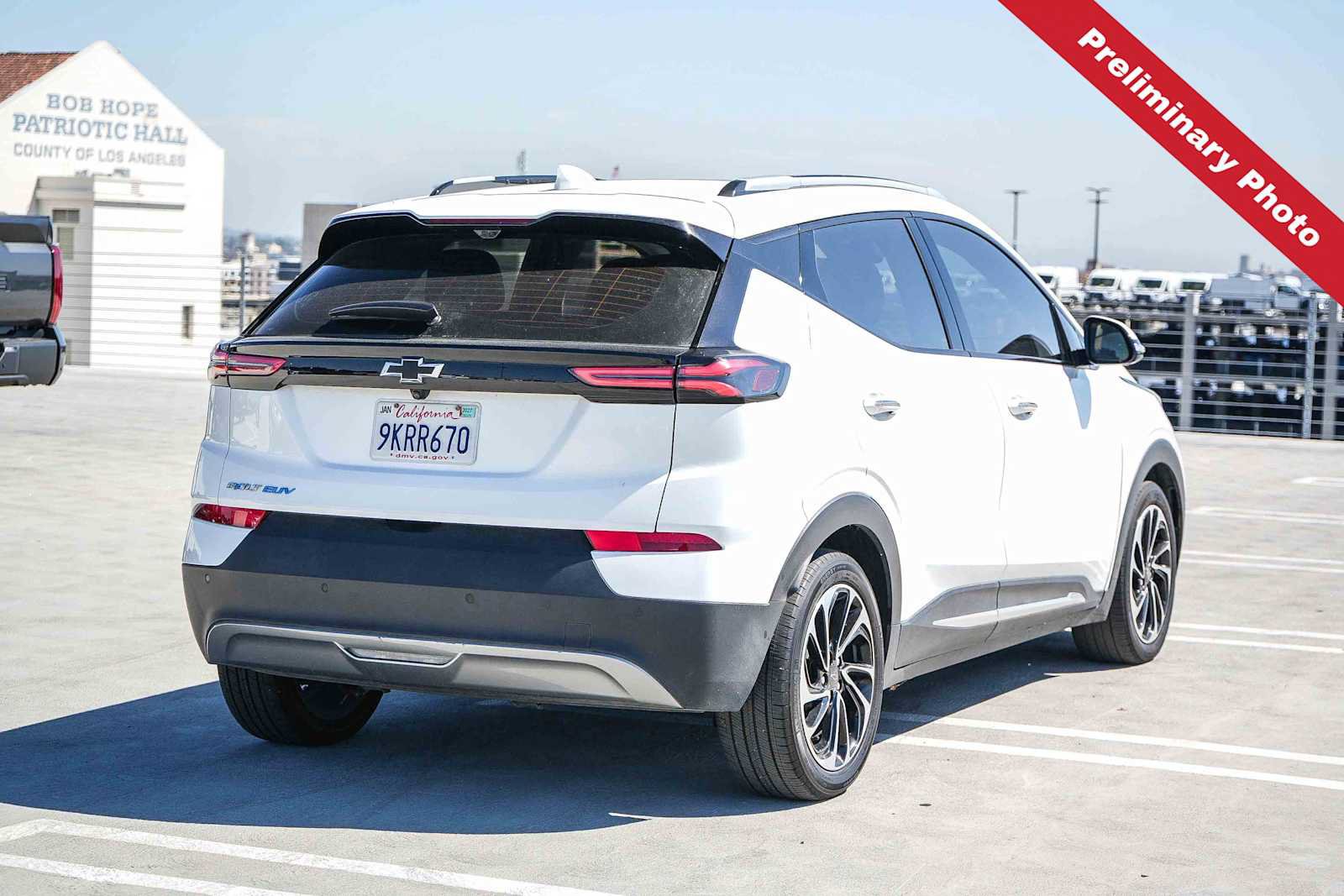 Used 2022 Chevrolet Bolt EUV Premier w/ Sun & Sound Package FWD image 6