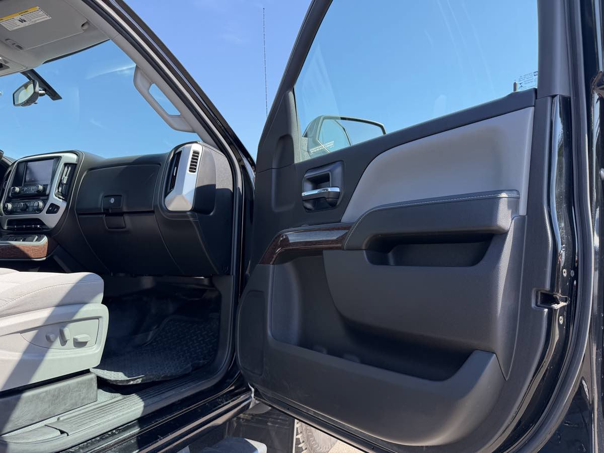 Used 2015 GMC Sierra 1500 SLE AWD/4WD image 18