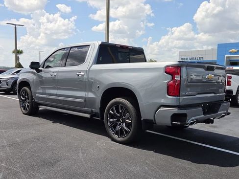 Used 2026 Chevrolet Silverado 1500 High Country AWD/4WD image 4