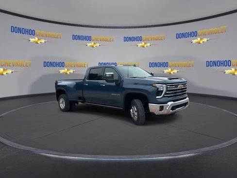 New 2026 Chevrolet Silverado 3500 LTZ w/ LTZ Plus Package AWD/4WD image 5